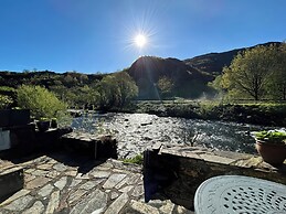 Riverside Cottage