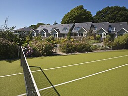 4 The Manor House Hillfield Village