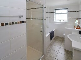 Apartment Above Garryglass