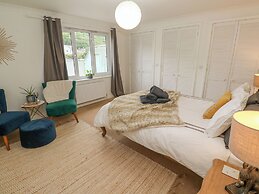 Apartment Above Garryglass