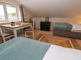 Apartment Above Garryglass