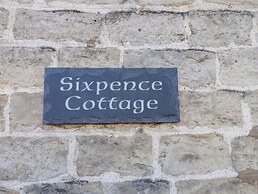 Sixpence Cottage