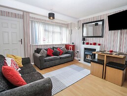 271 California Sands Estate