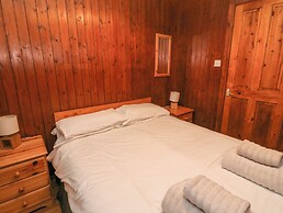 Lodge 5 -