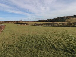 Fferm Porthdafarch South Farm House