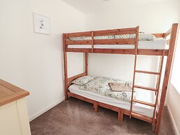 Fferm Porthdafarch South Farm House