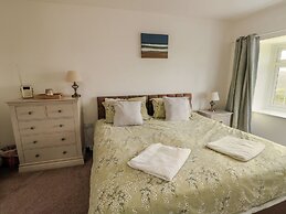 Fferm Porthdafarch South Farm House