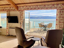 11 South Snowdon Wharf