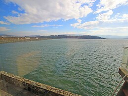 11 South Snowdon Wharf