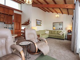 11 South Snowdon Wharf