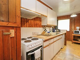 Lodge 6 -