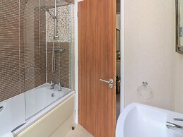 The Poplars - 11 Pool View