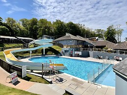The Poplars - 11 Pool View