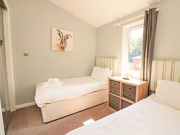 Woodland View 7 - Oak Cabin