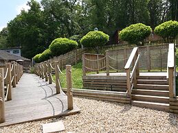 Woodland View 7 - Oak Cabin