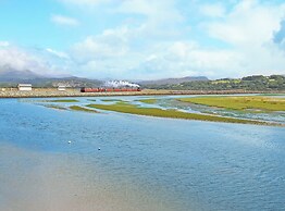 Harbour Flat - 12E South Snowdon Wharf