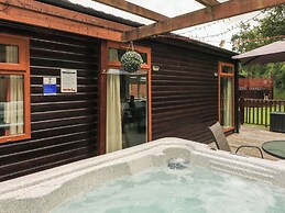 The Brambles 17 - Conkers Lodge