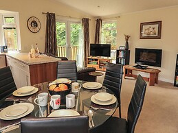 The Brambles 17 - Conkers Lodge