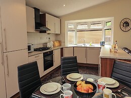 The Brambles 17 - Conkers Lodge