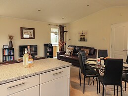 The Brambles 17 - Conkers Lodge