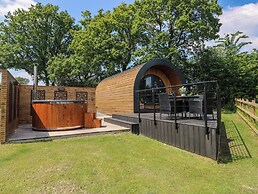 Roselea Luxury Pod Lodge