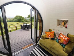 Roselea Luxury Pod Lodge