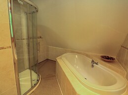 Lodge 58 - Oak Tree Lodge