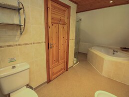 Lodge 58 - Oak Tree Lodge