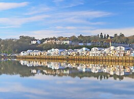 Harbour Apartment