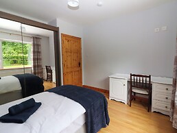 Fort Lodge