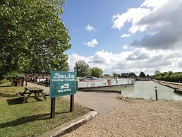 Fenny Marina Cottage