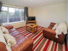 Fenny Marina Cottage