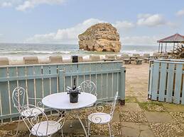 The Beach Apartment