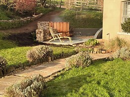 The Farmhouse at Broad Downs