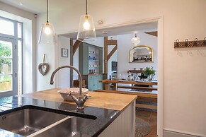 The Farmhouse at Broad Downs