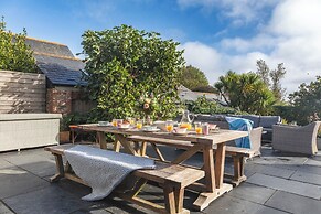 The Farmhouse at Broad Downs