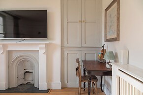 The Farmhouse at Broad Downs