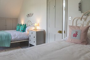 The Farmhouse at Broad Downs