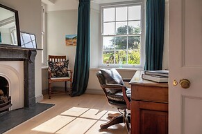 The Farmhouse at Broad Downs