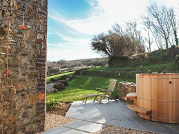 The Farmhouse at Broad Downs