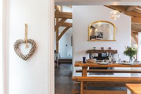 The Farmhouse at Broad Downs