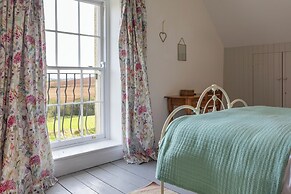 The Farmhouse at Broad Downs