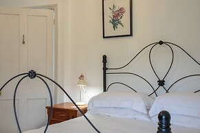 The Farmhouse at Broad Downs