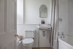 The Farmhouse at Broad Downs