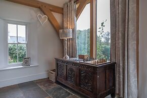 The Farmhouse at Broad Downs