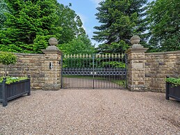 Hallfield Hall