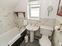 4 Lansdown Cottages