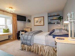 Cathedral View Cottage