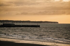 Calm Waters Luxury Beach House