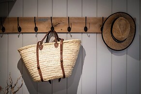 Calm Waters Luxury Beach House